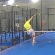 Doy clases de Padel a particulares o a grupos, en Urbanizacion propia o del alumno